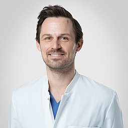 Dr. med. univ. Kristof Mirschinka