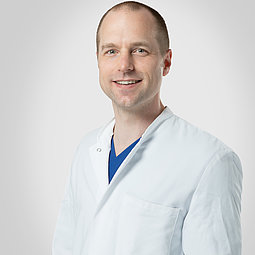 Oberarzt Dr. Ron Haberkorn-Butendeich